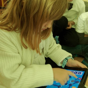 pokaż obrazek -  Zajęcia z robotem edukacyjnym Photon