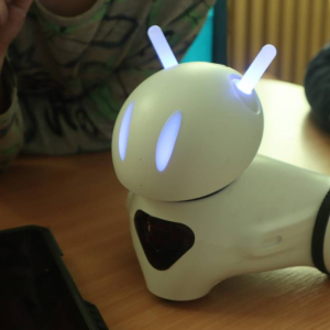 pokaż obrazek -  Zajęcia z robotem edukacyjnym Photon