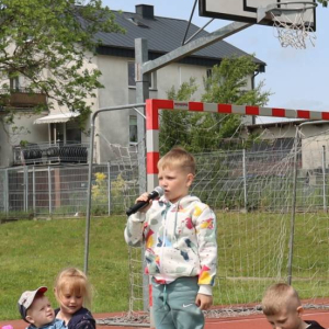 pokaż obrazek -  Dzień Dziecka i Dzień Rodziny
