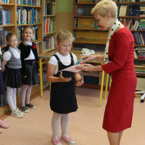 pokaż obrazek - Pasowanie na czytelnika