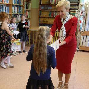 pokaż obrazek - Pasowanie na czytelnika