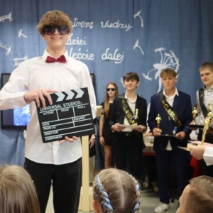 pokaż obrazek - Pożegnanie absolwentów