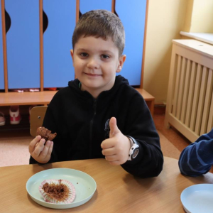 pokaż obrazek - Kulinarny Dzień Chłopaka w oddziale przedszkolnym
