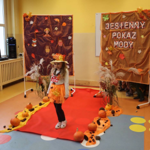 pokaż obrazek - Jesienny pokaz mody