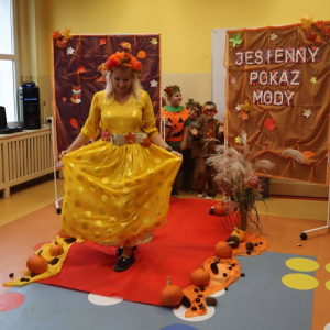 pokaż obrazek - Jesienny pokaz mody