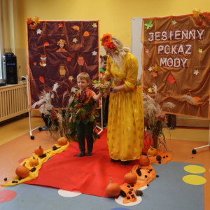 pokaż obrazek - Jesienny pokaz mody