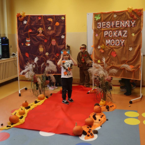 pokaż obrazek - Jesienny pokaz mody