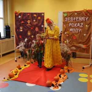 pokaż obrazek - Jesienny pokaz mody