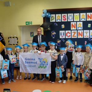 pokaż obrazek - Ślubowanie i pasowanie na ucznia klasy pierwszej 