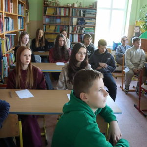 pokaż obrazek - Zajęcia w ramach IV edycji ogólnopolskiej akcji edukacyjnej „Adwokaci Rozjaśniają Prawo”