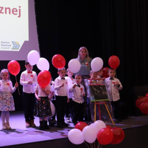 pokaż obrazek -  Sukces w Gminnym Konkursie Piosenki i Pieśni Patriotycznej