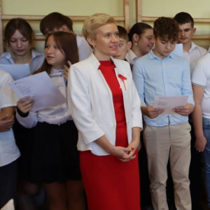 pokaż obrazek - Szkolne obchody Narodowego Święta Niepodległości 