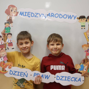 pokaż obrazek - Międzynarodowy Dzień Praw Dziecka