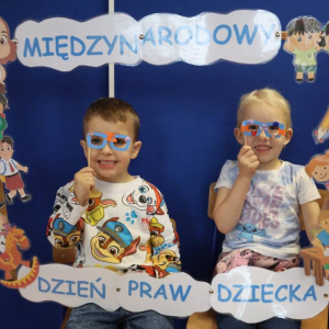pokaż obrazek - Międzynarodowy Dzień Praw Dziecka