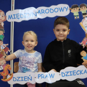pokaż obrazek - Międzynarodowy Dzień Praw Dziecka
