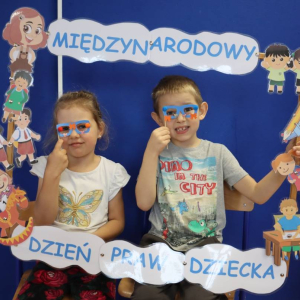 pokaż obrazek - Międzynarodowy Dzień Praw Dziecka