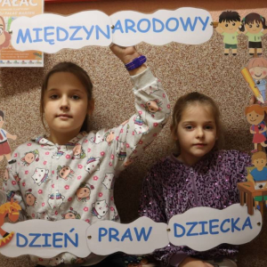 pokaż obrazek - Międzynarodowy Dzień Praw Dziecka