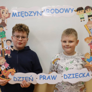 pokaż obrazek - Międzynarodowy Dzień Praw Dziecka