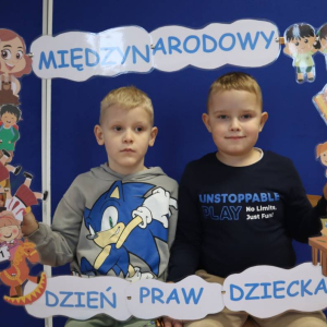 pokaż obrazek - Międzynarodowy Dzień Praw Dziecka