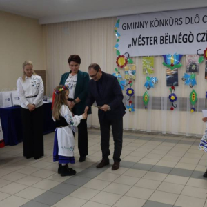 pokaż obrazek - „Méster Bëlnégò Czëtaniô”