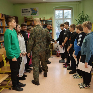 pokaż obrazek - „Edukacja z wojskiem” 