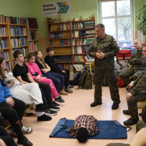 pokaż obrazek - „Edukacja z wojskiem” 
