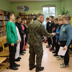 pokaż obrazek - „Edukacja z wojskiem” 