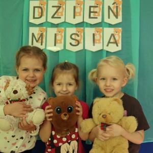 pokaż obrazek - Światowy Dzień Pluszowego Misia 