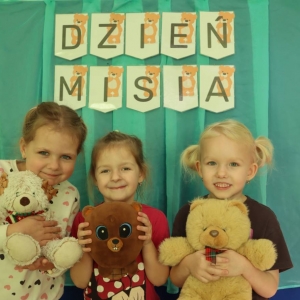 pokaż obrazek - Światowy Dzień Pluszowego Misia 