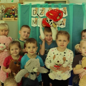 pokaż obrazek - Światowy Dzień Pluszowego Misia 