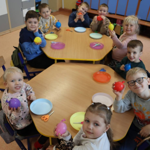 pokaż obrazek -  Eksperymenty w oddziale przedszkolnym