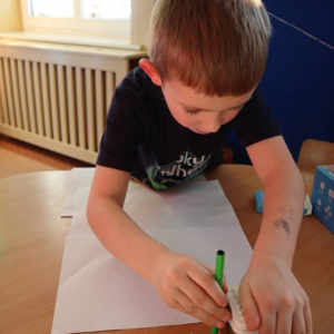pokaż obrazek -  Kodujemy z wykorzystaniem robotów edukacyjnych GeniBot oraz Photon 