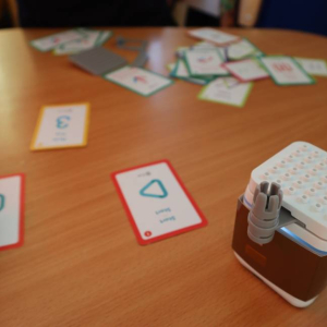 pokaż obrazek -  Kodujemy z wykorzystaniem robotów edukacyjnych GeniBot oraz Photon 