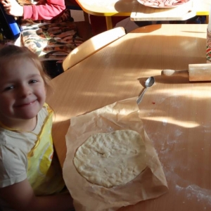 pokaż obrazek - Dzień Pizzy w oddziale przedszkolnym