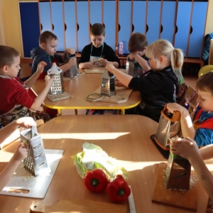 pokaż obrazek - Dzień Pizzy w oddziale przedszkolnym