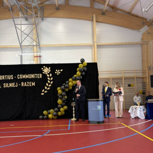 pokaż obrazek - Uroczyste otwarcie hali sportowej