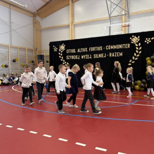 pokaż obrazek - Uroczyste otwarcie hali sportowej