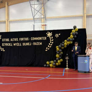 pokaż obrazek - Uroczyste otwarcie hali sportowej