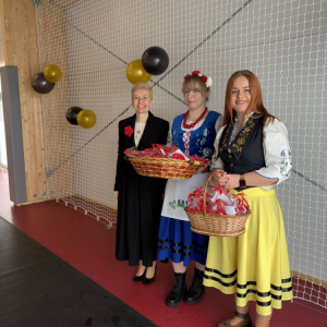 pokaż obrazek - Uroczyste otwarcie hali sportowej