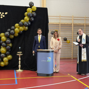 pokaż obrazek - Uroczyste otwarcie hali sportowej