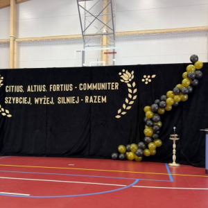 pokaż obrazek - Uroczyste otwarcie hali sportowej