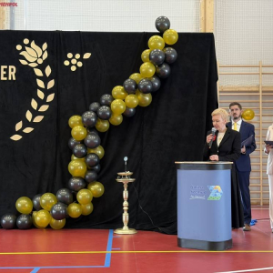 pokaż obrazek - Uroczyste otwarcie hali sportowej
