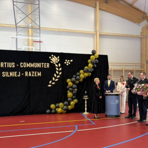 pokaż obrazek - Uroczyste otwarcie hali sportowej