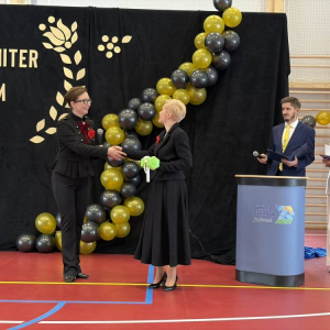 pokaż obrazek - Uroczyste otwarcie hali sportowej