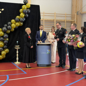 pokaż obrazek - Uroczyste otwarcie hali sportowej