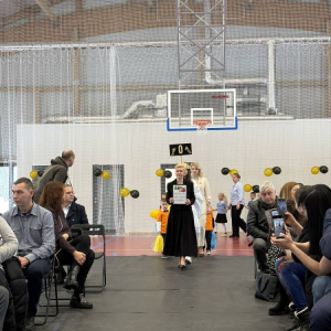 pokaż obrazek - Uroczyste otwarcie hali sportowej