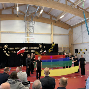 pokaż obrazek - Uroczyste otwarcie hali sportowej