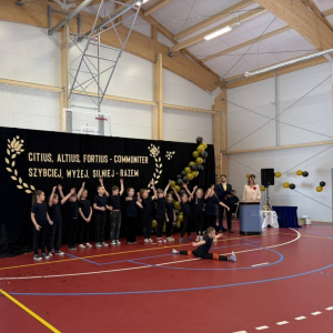 pokaż obrazek - Uroczyste otwarcie hali sportowej