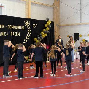 pokaż obrazek - Uroczyste otwarcie hali sportowej