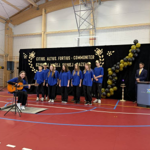 pokaż obrazek - Uroczyste otwarcie hali sportowej
